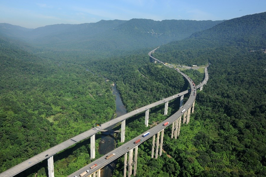 Terceira Pista