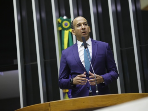 Deputado federal Paulo Alexandre Barbosa quer mais proteção às crianças e adolescentes com deficiência após denúncia de Felca