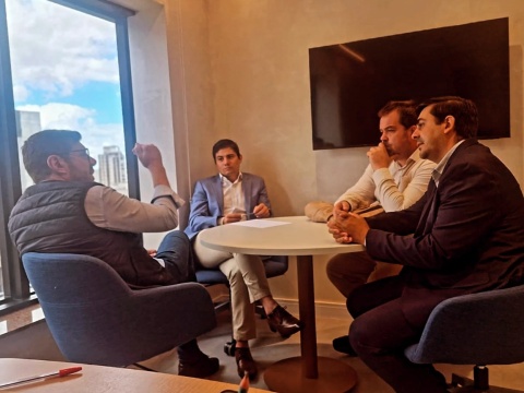 Prefeito Luís Paulo e presidente da Câmara de Cardoso buscam parcerias em São Paulo