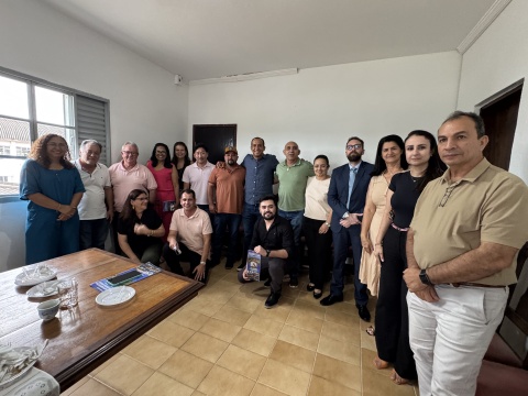 Paulo Alexandre reforça parceria com Juquiá após investir mais de R$ 1 milhão no município