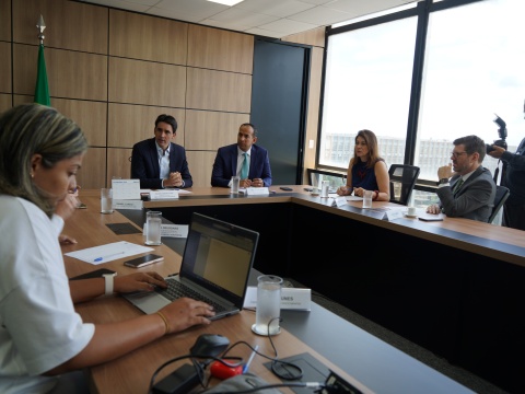 Paulo Alexandre Barbosa viabiliza R$ 4 milhões para reta final de planejamento da operação do Aeroporto de Guarujá