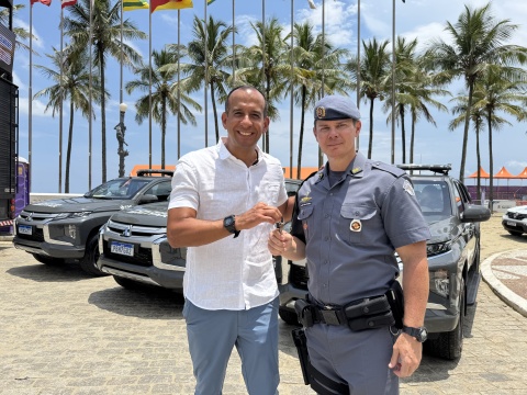 Paulo Alexandre entrega 4 viaturas para as polícias Civil e Militar em investimento de quase R$ 2 milhões