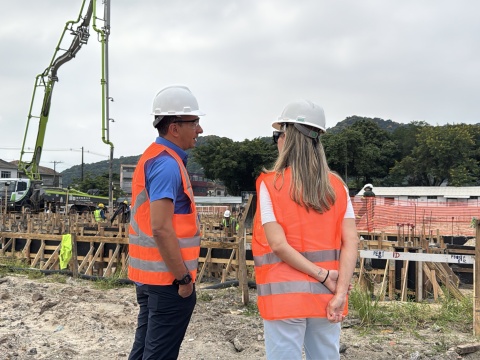 Paulo Alexandre vistoria complexo que criará 30 leitos pediátricos e escola de educação infantil na Zona Noroeste