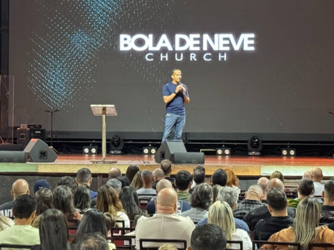 Paulo Alexandre Barbosa prestigia convenção da Bola de Neve