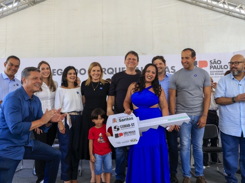 Paulo Alexandre Barbosa entrega Parque Palafitas e transforma realidade de 60 famílias na Zona Noroeste de Santos