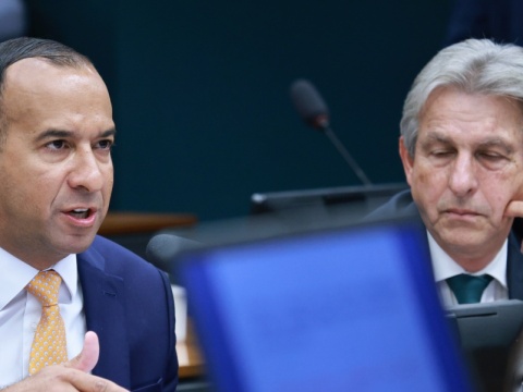 Litoral pode ampliar representação no Legislativo: pesquisa aponta favoritos para 2026
