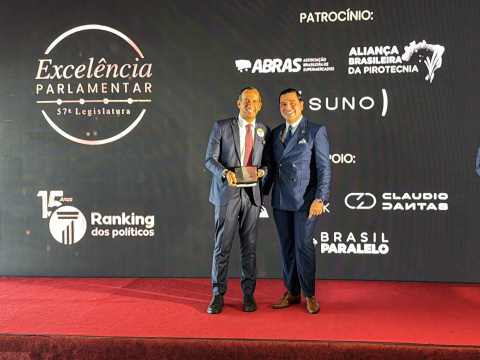 Paulo Alexandre lidera ranking de políticos da Baixada Santista