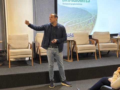 Paulo Alexandre Barbosa durante painel
