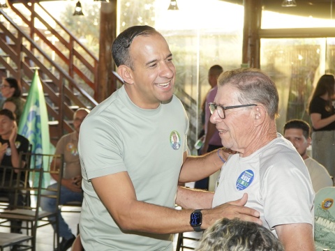 Dois candidatos a deputado chegam em Nova Odessa