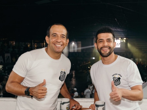 Torcidas organizadas elegem oito candidatos que apoiaram