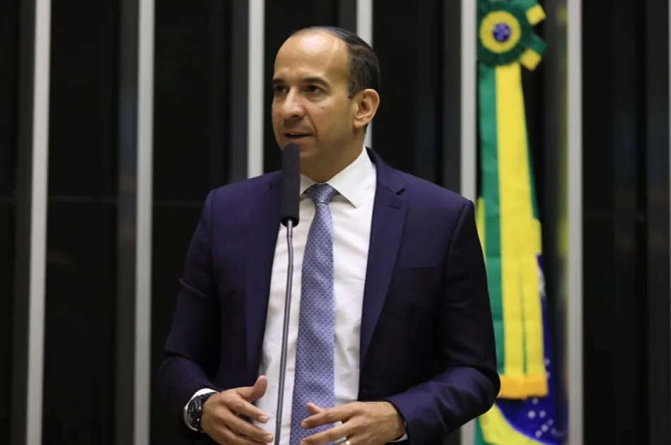 Paulo Alexandre Barbosa garante investimento histórico de quase R$ 700 milhões para Santos