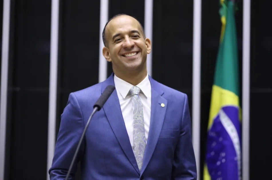 Paulo Alexandre Barbosa está entre os 10 deputados federais mais bem avaliados no estado de São Paulo