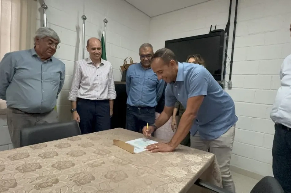 Paulo Alexandre Barbosa anuncia renovação da cessão de área para Equoterapia