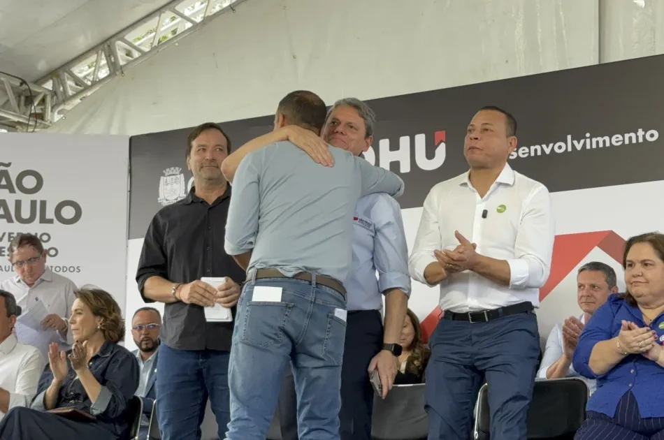 Deputado tem "passe valorizado" no jogo político