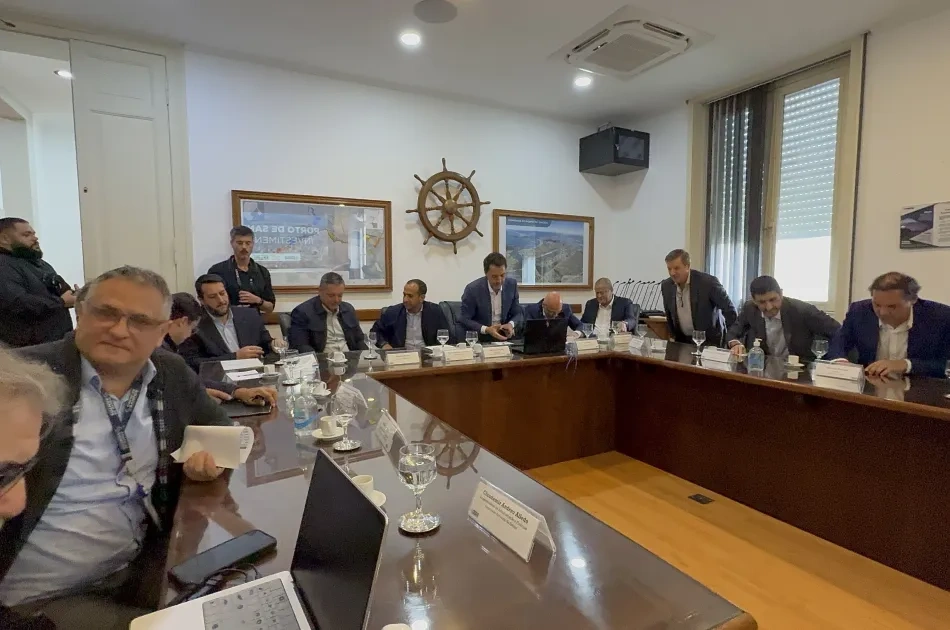 APS sedia reunião entre prefeituras e Mota-Engil