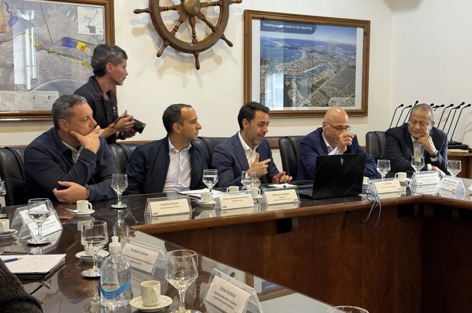 "Muito importante", diz deputado Paulo Alexandre sobre avanços em primeiro encontro com empresa responsável pelo túnel Santos-Guarujá