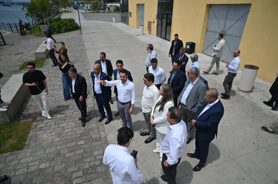 Comissão de deputados visita o Parque Valongo e áreas do Porto de Santos