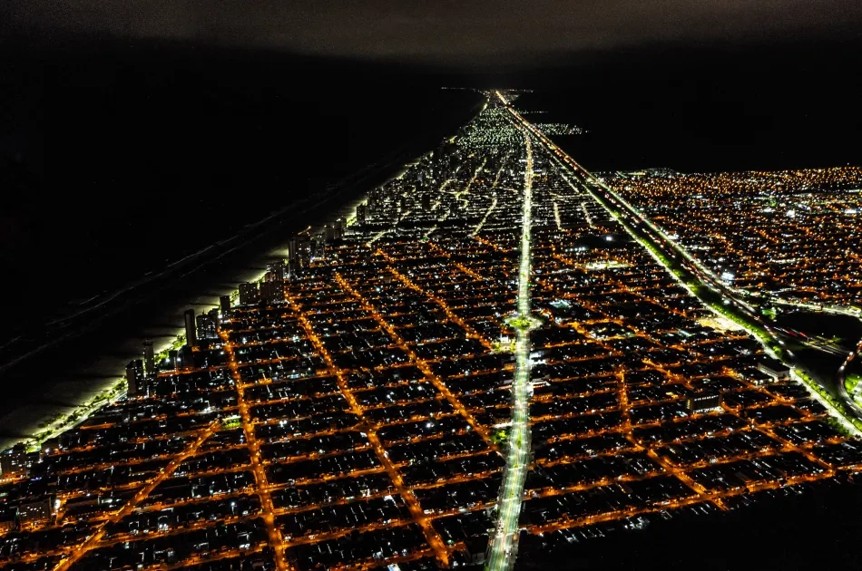 Nos 59 anos de Praia Grande, deputado destaca verbas para o desenvolvimento da cidade