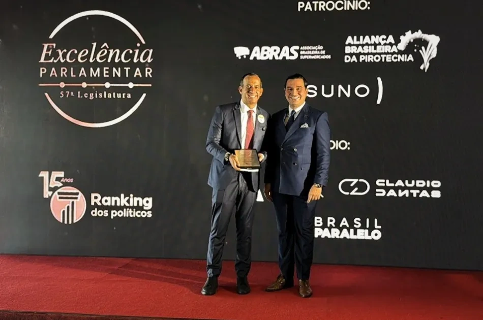 Paulo Alexandre fica em 1º lugar entre representantes da região em prêmio de excelência parlamentar